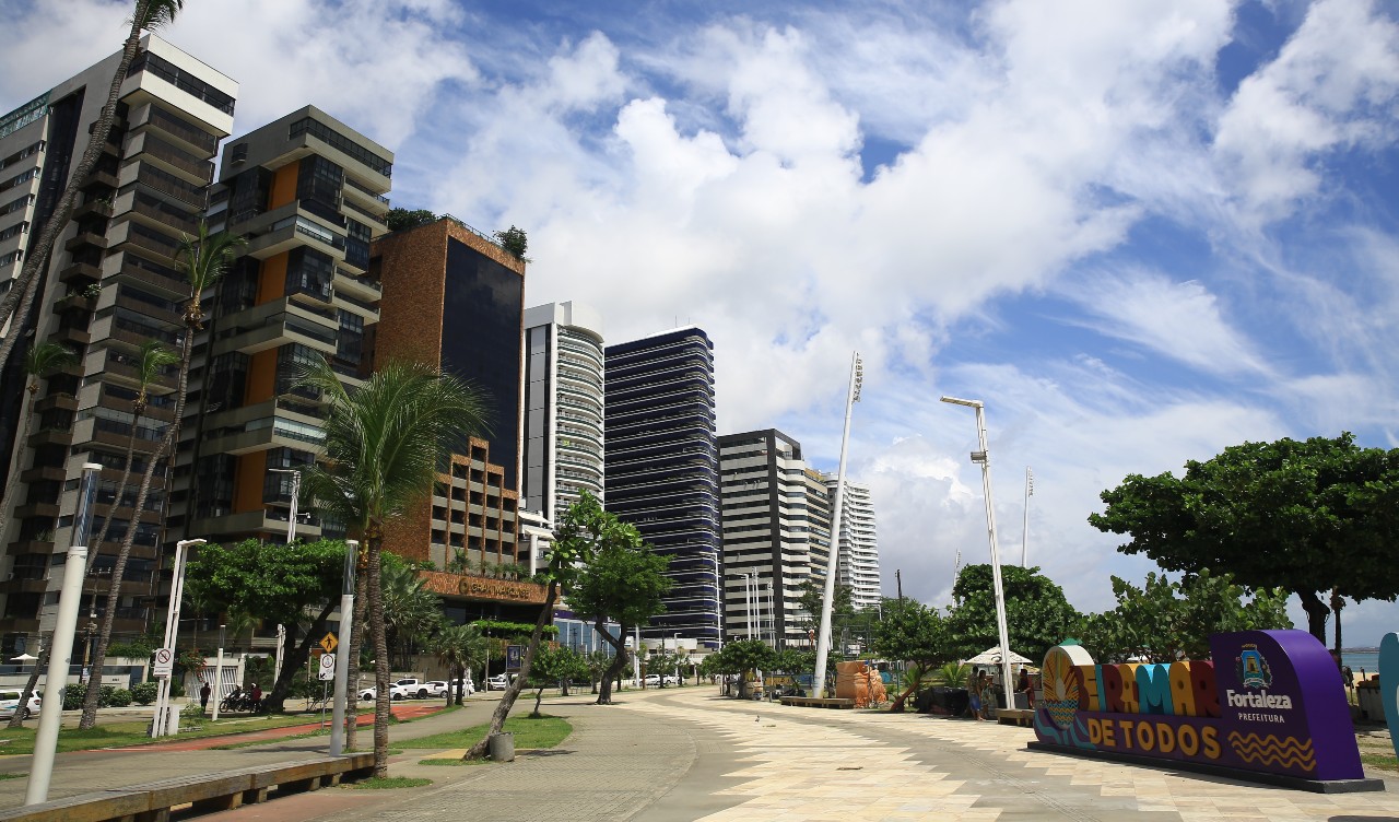 foto da avenida beira-mar